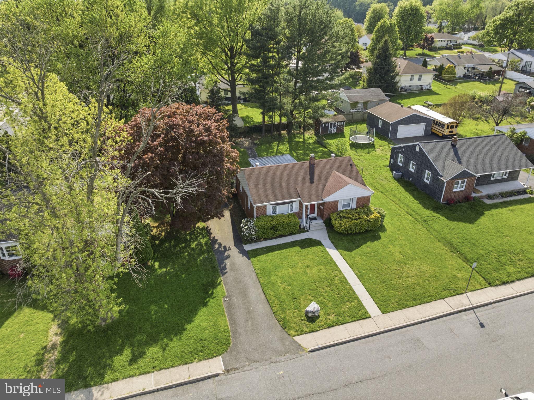 HOWARD PARK - Residential