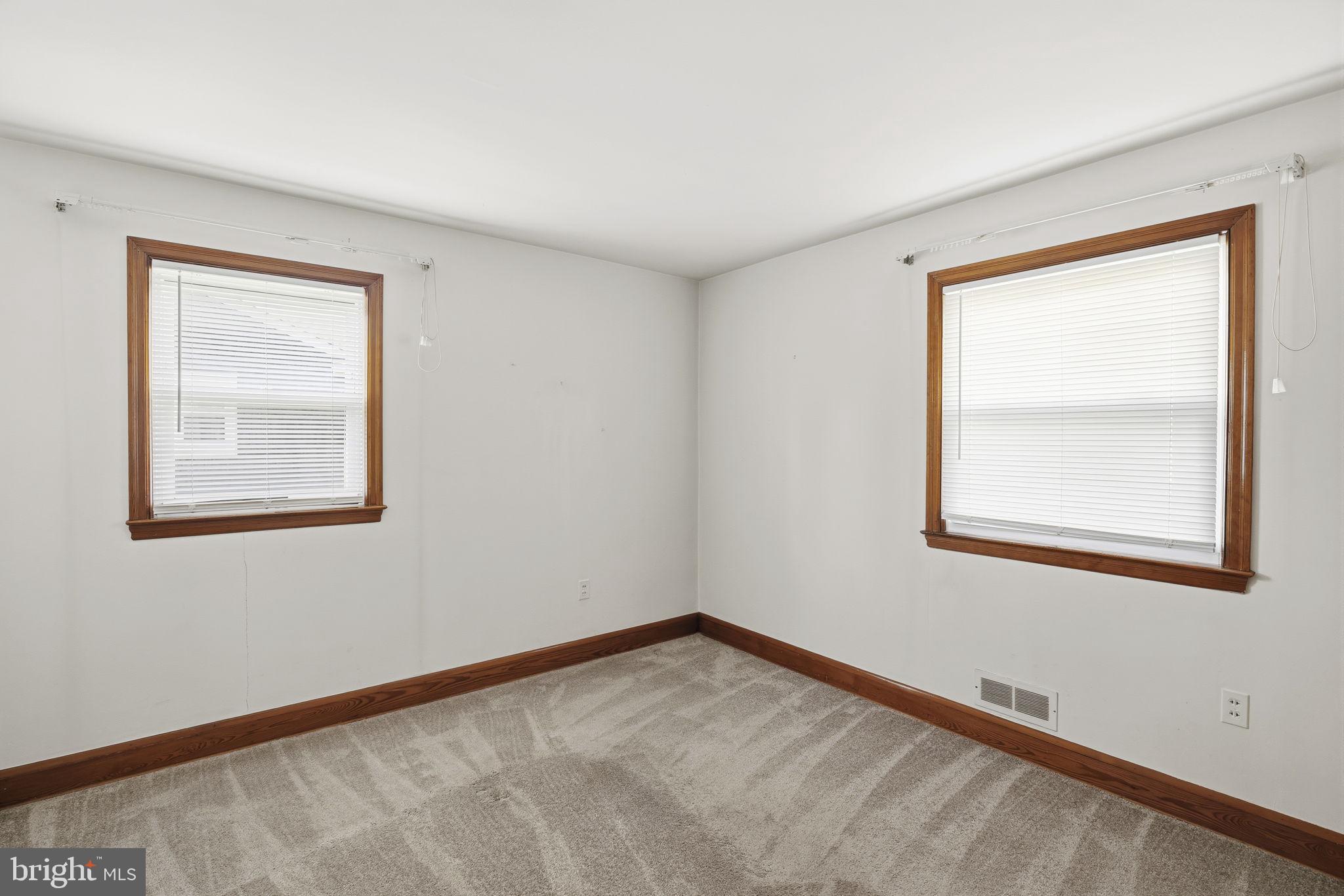 HOWARD PARK - Residential