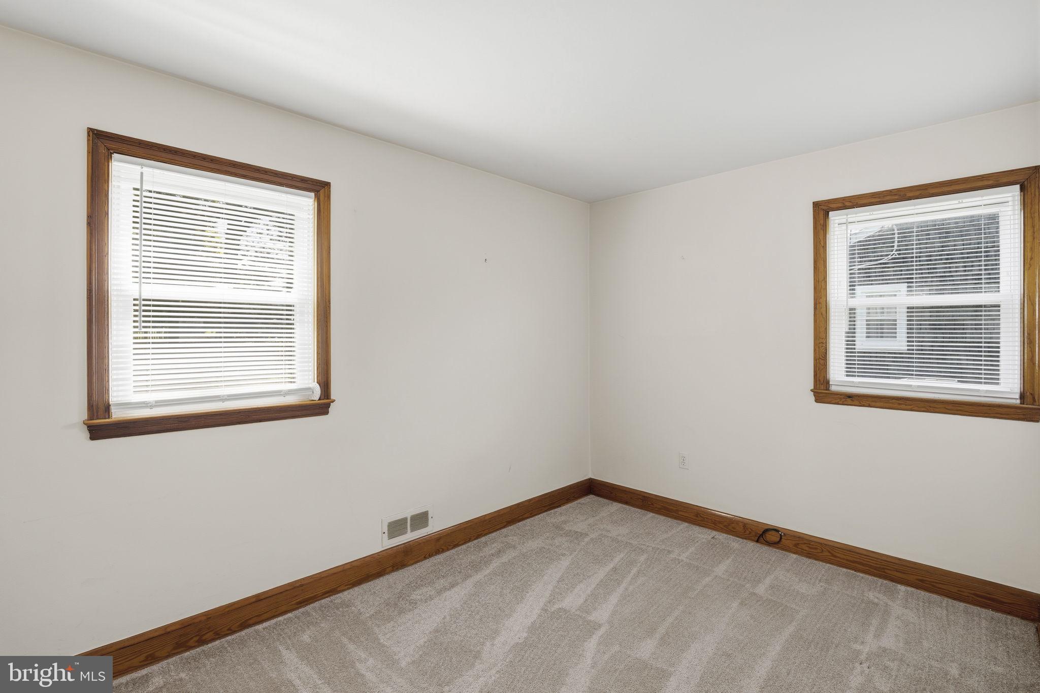 HOWARD PARK - Residential