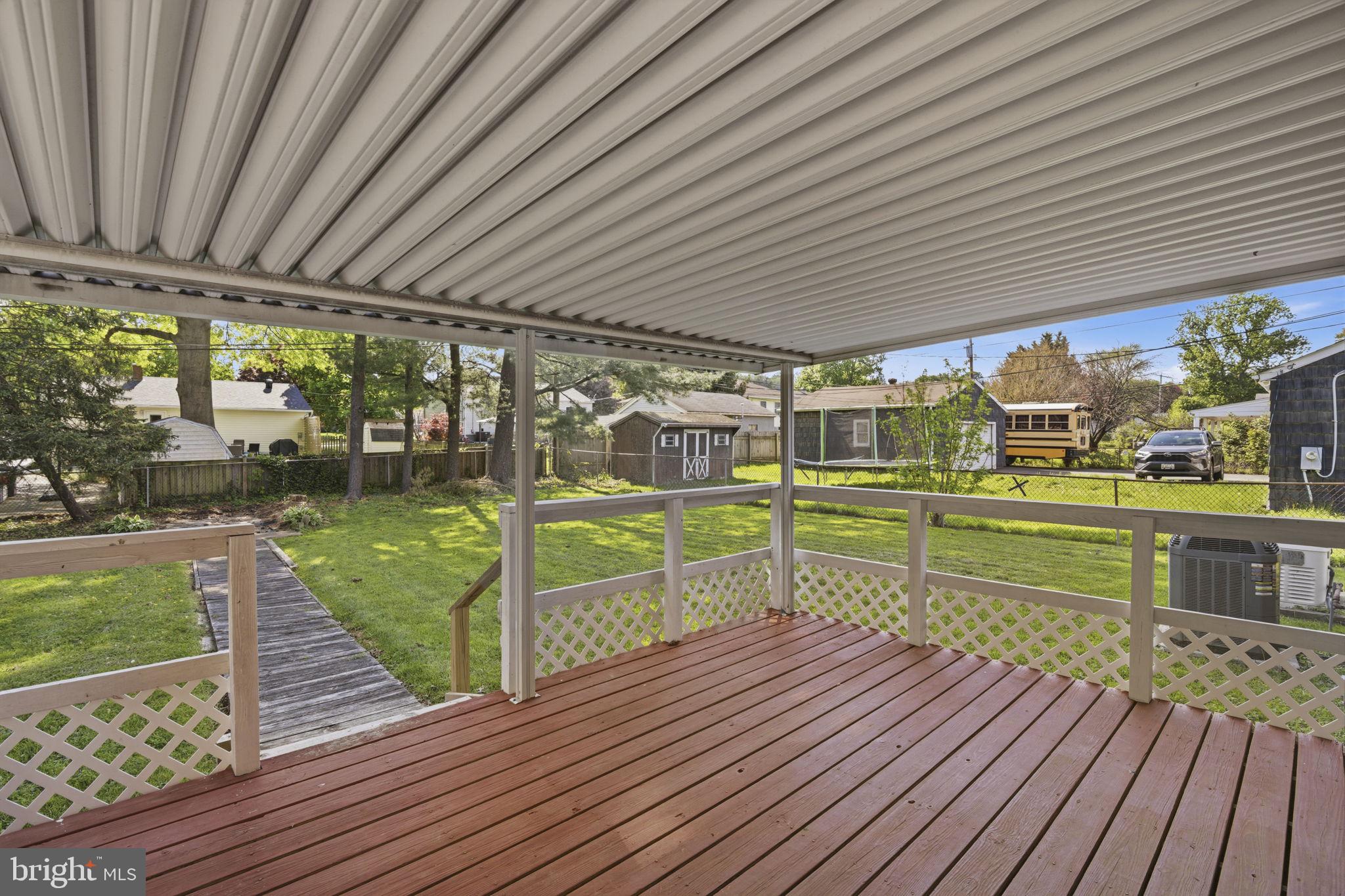 HOWARD PARK - Residential