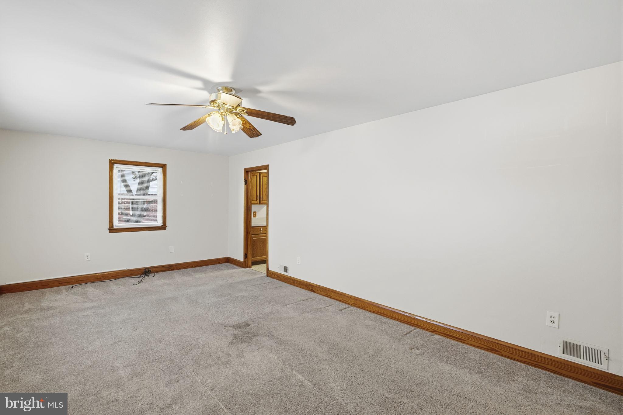 HOWARD PARK - Residential