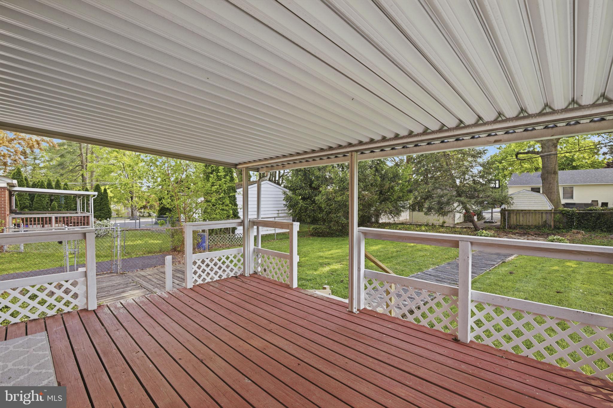 HOWARD PARK - Residential