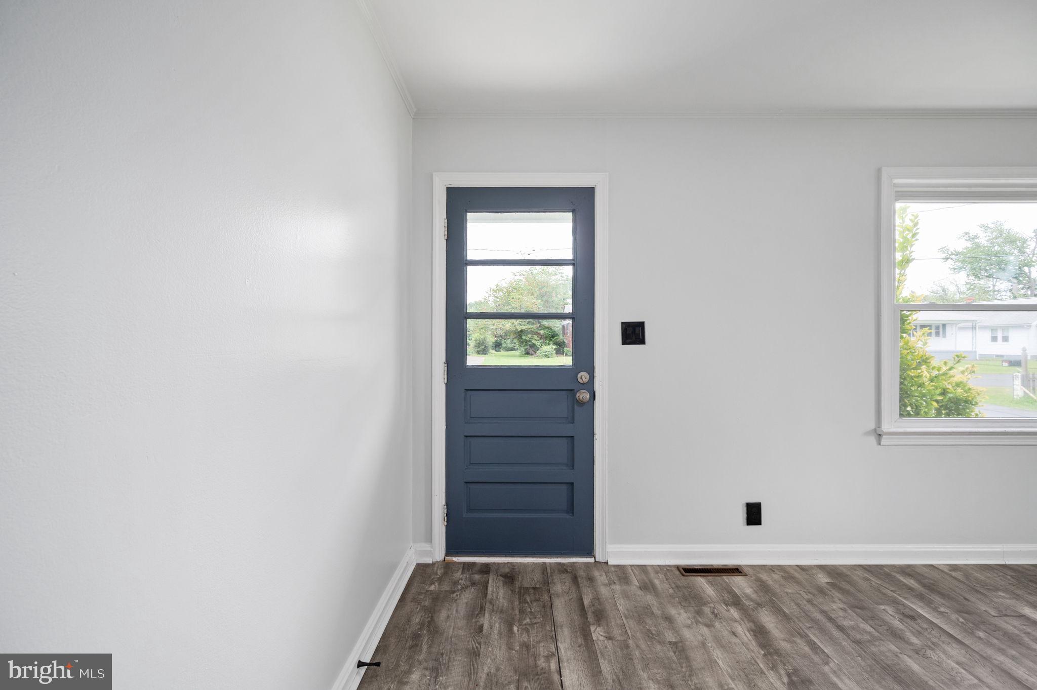 122 HILLCREST DRIVE
