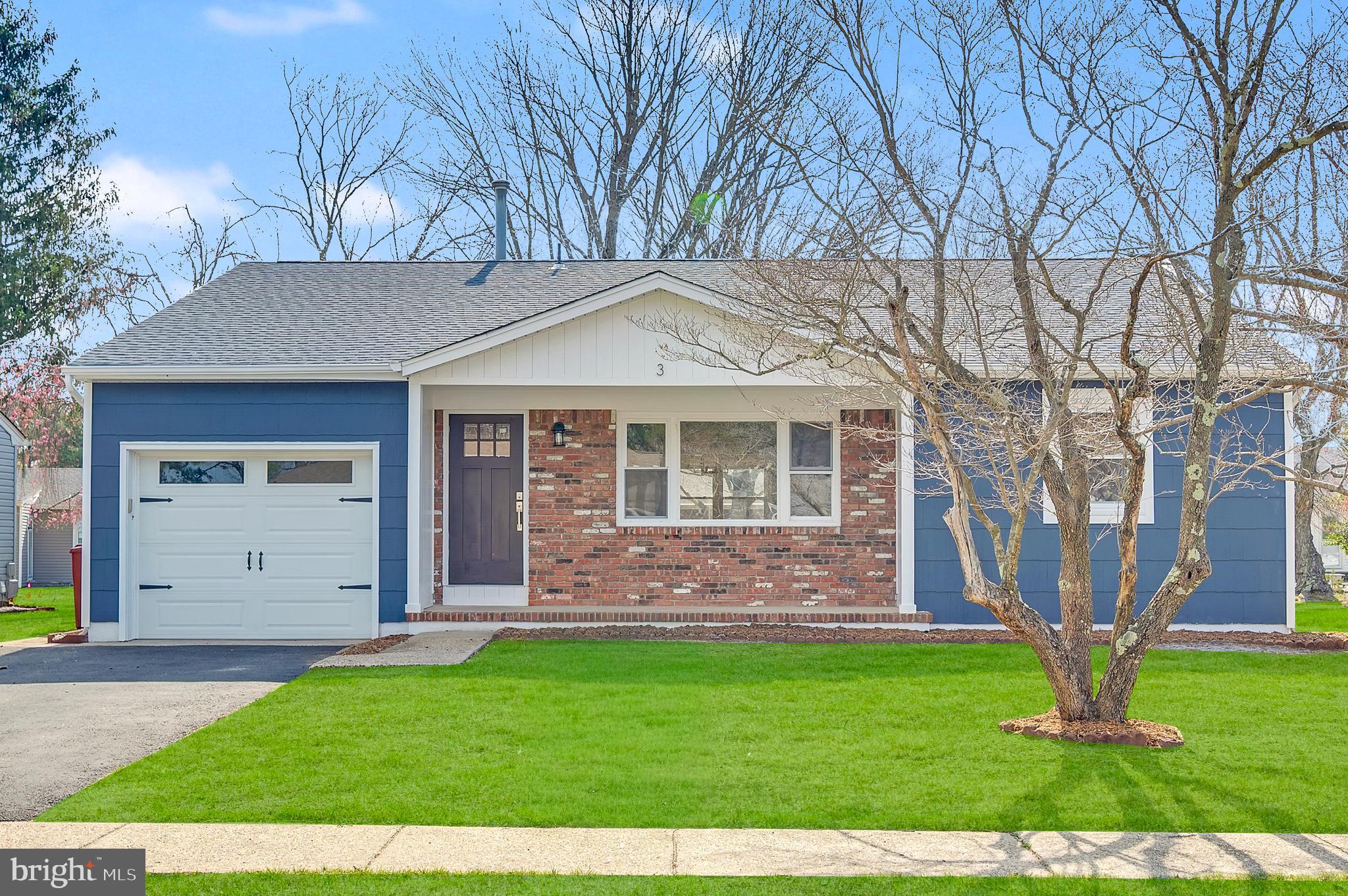 3 PEMBROKE LANE