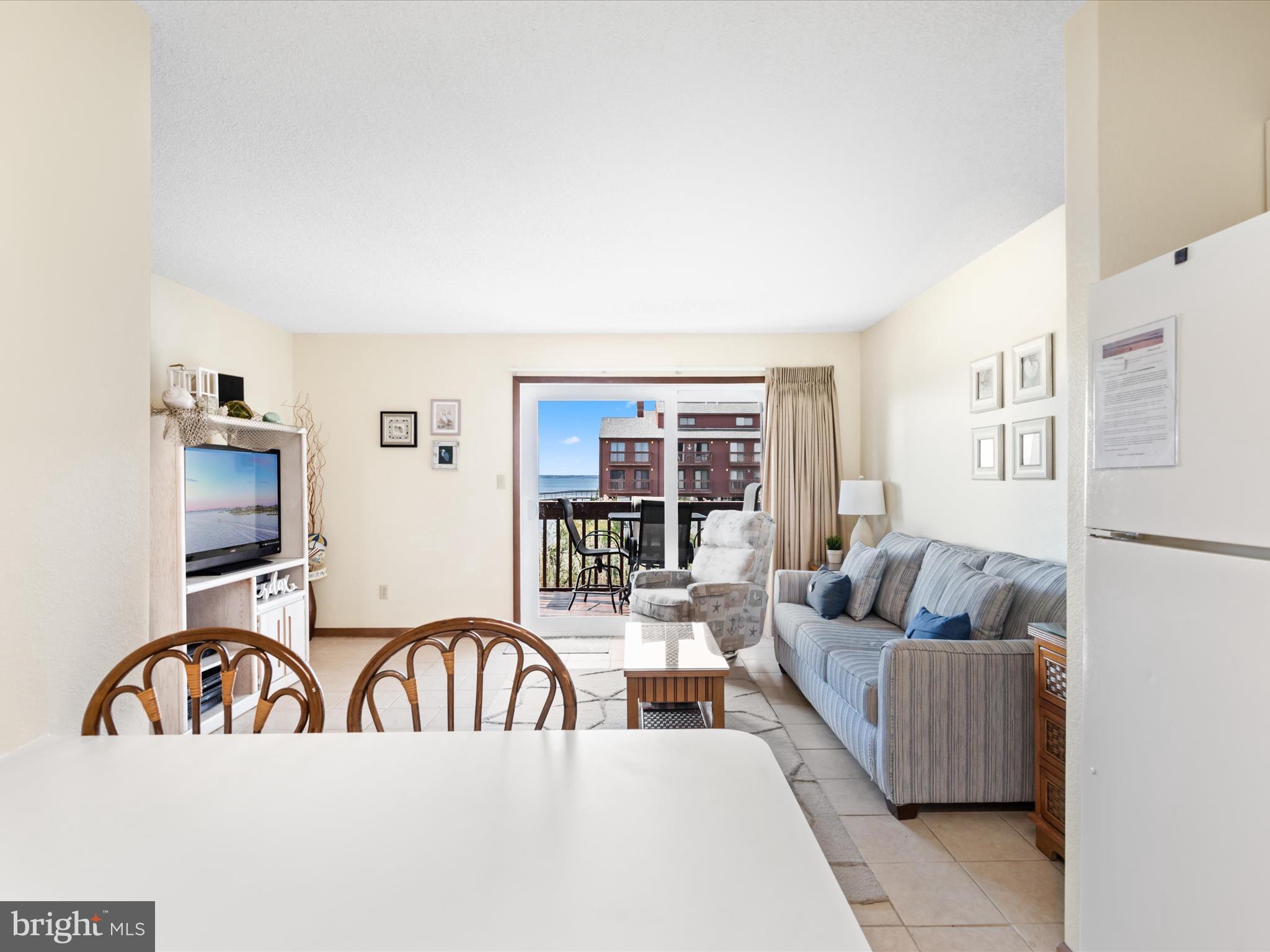 SUNSET LANDING - Residential