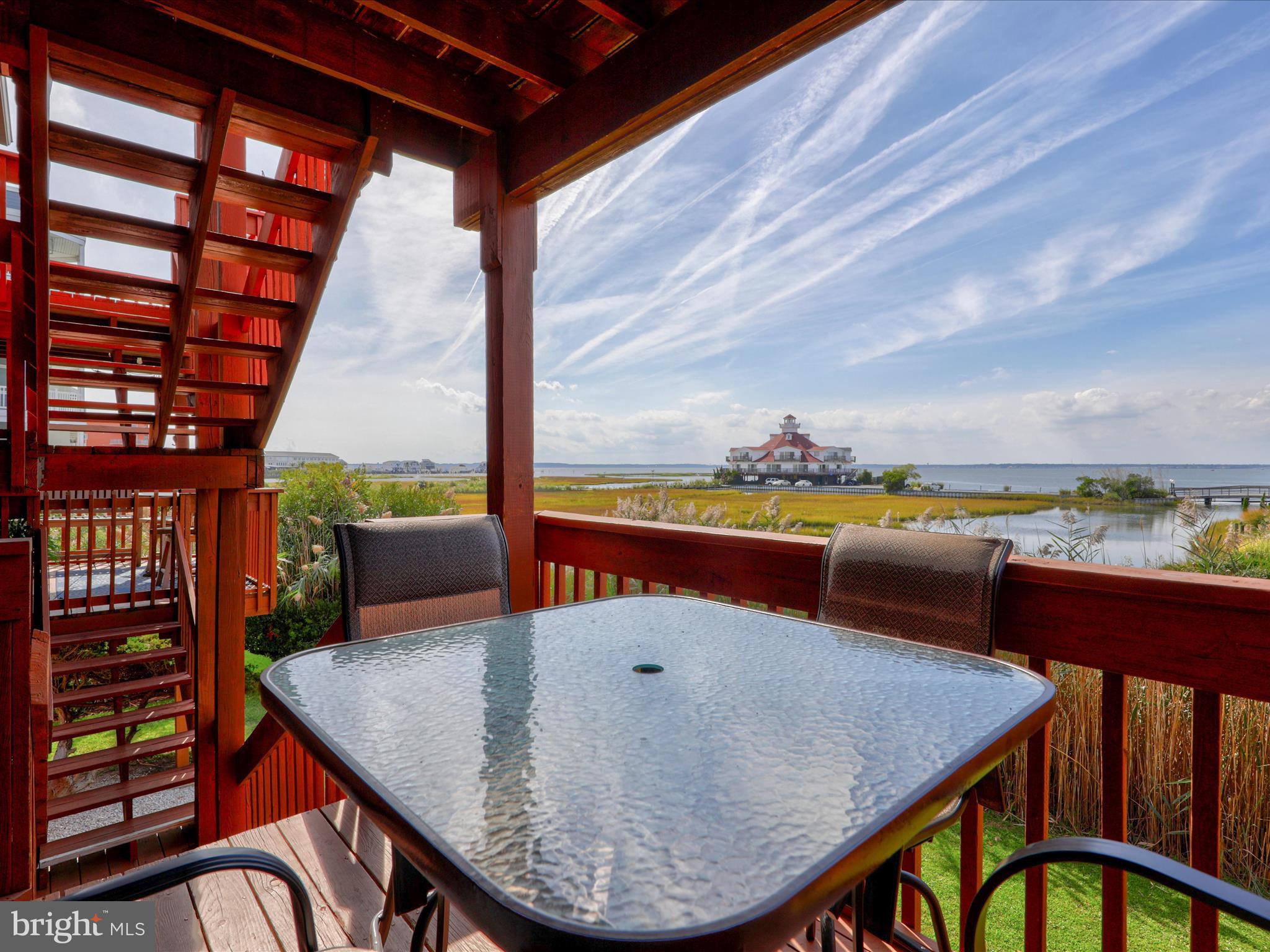 SUNSET LANDING - Residential