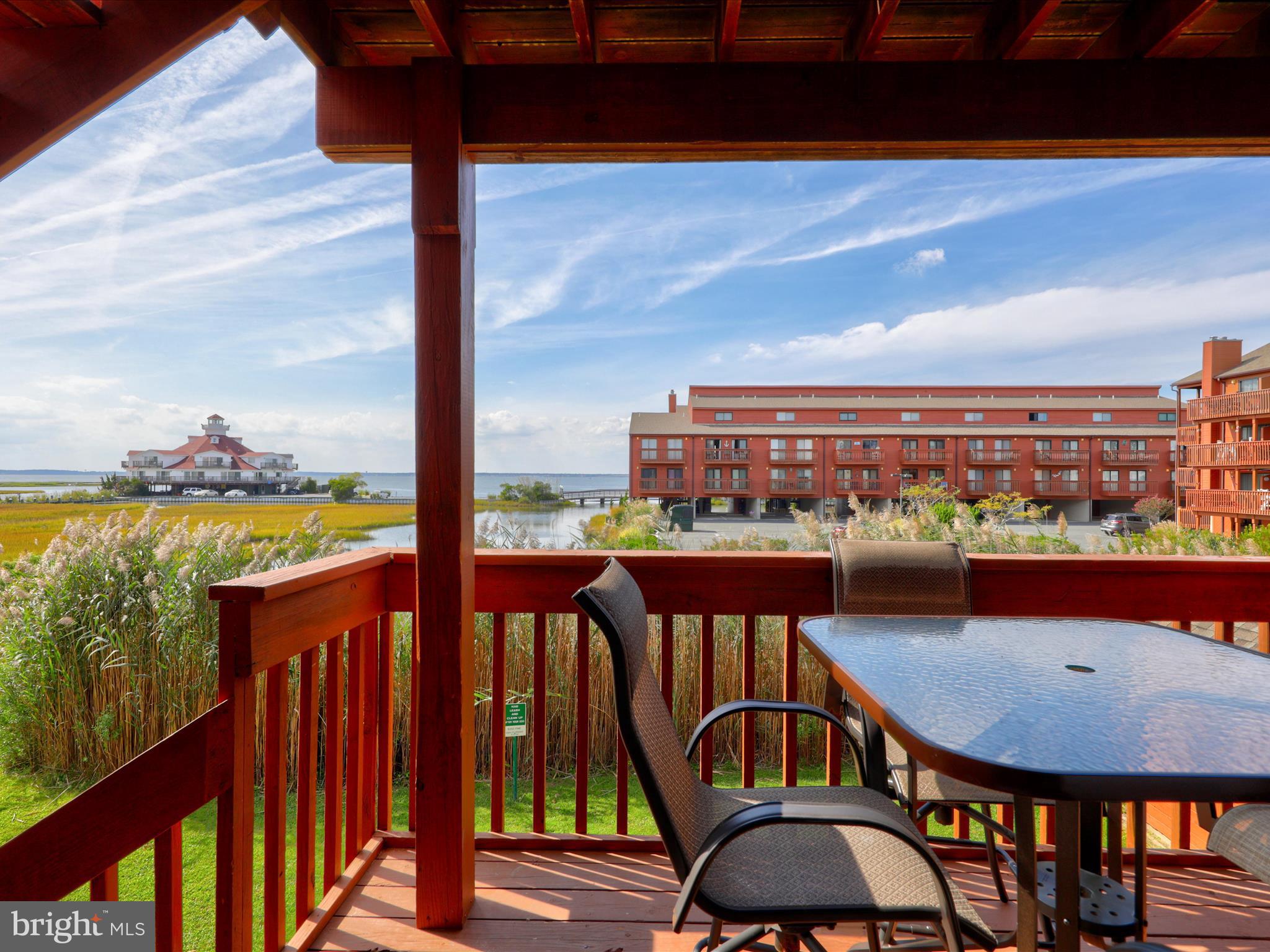 SUNSET LANDING - Residential