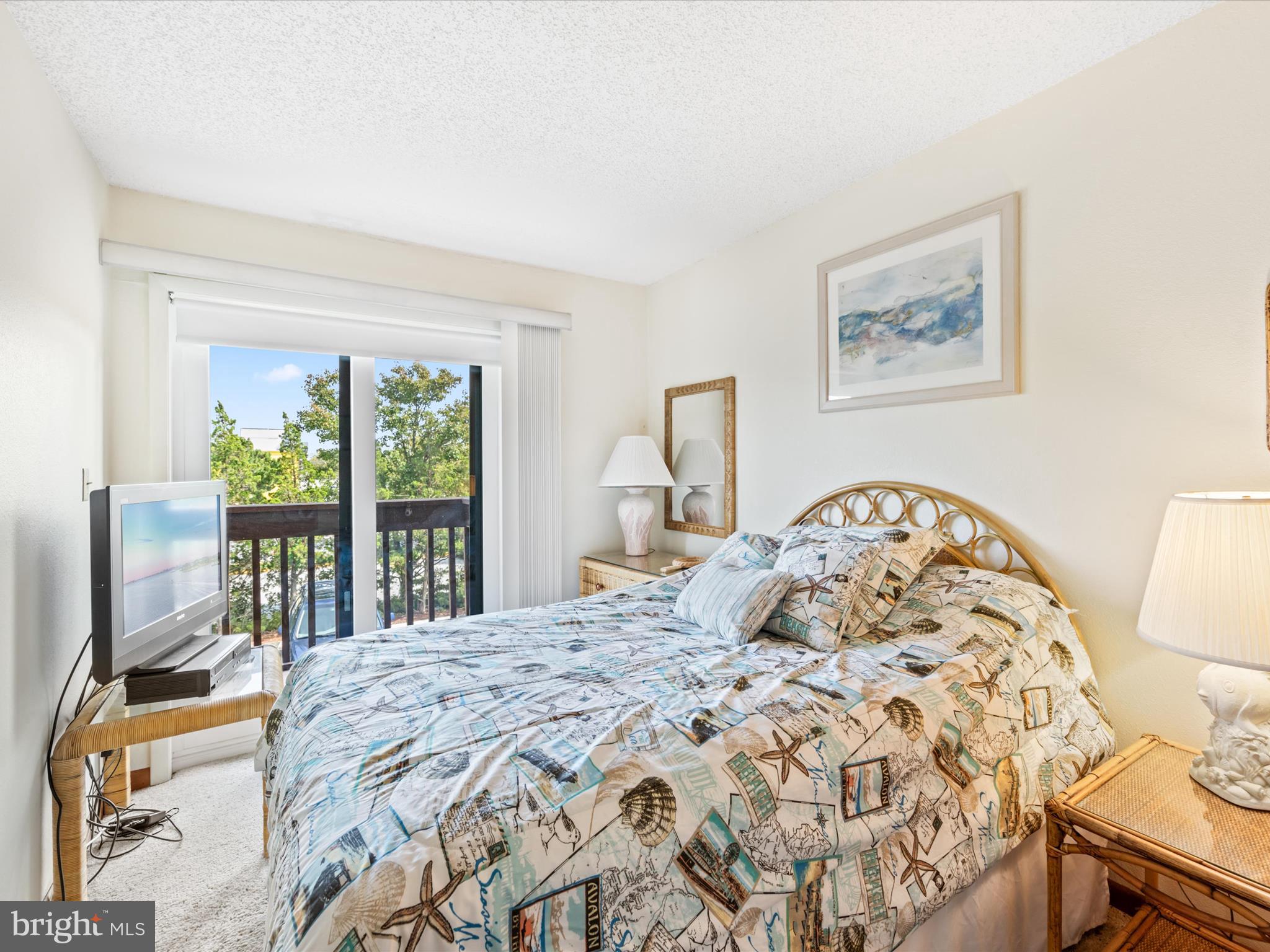 SUNSET LANDING - Residential