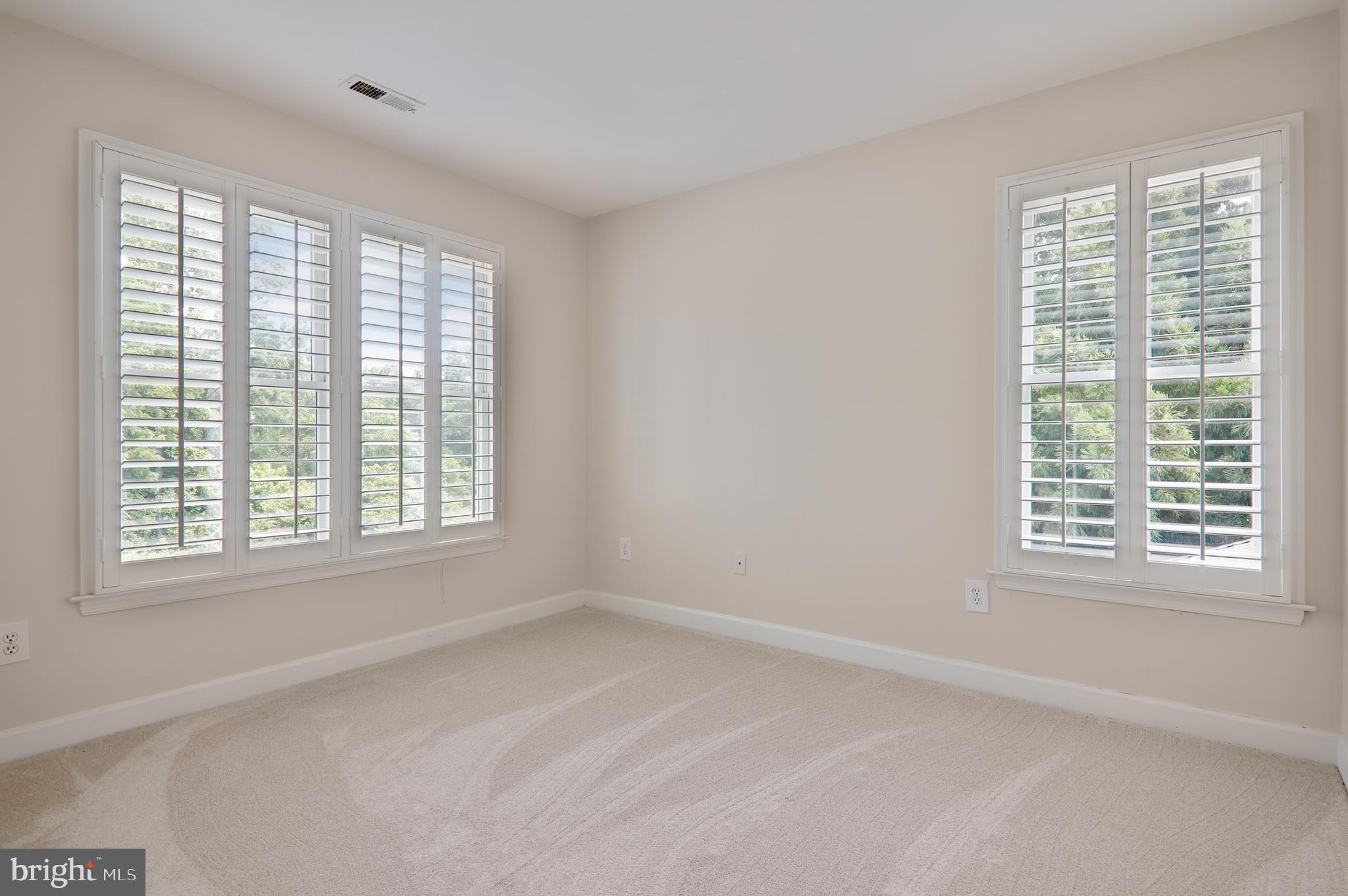 GREENBRIAR ESTATES - Residential