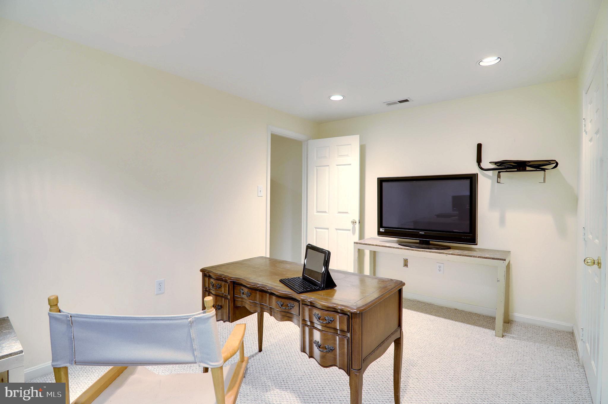 GREENBRIAR ESTATES - Residential