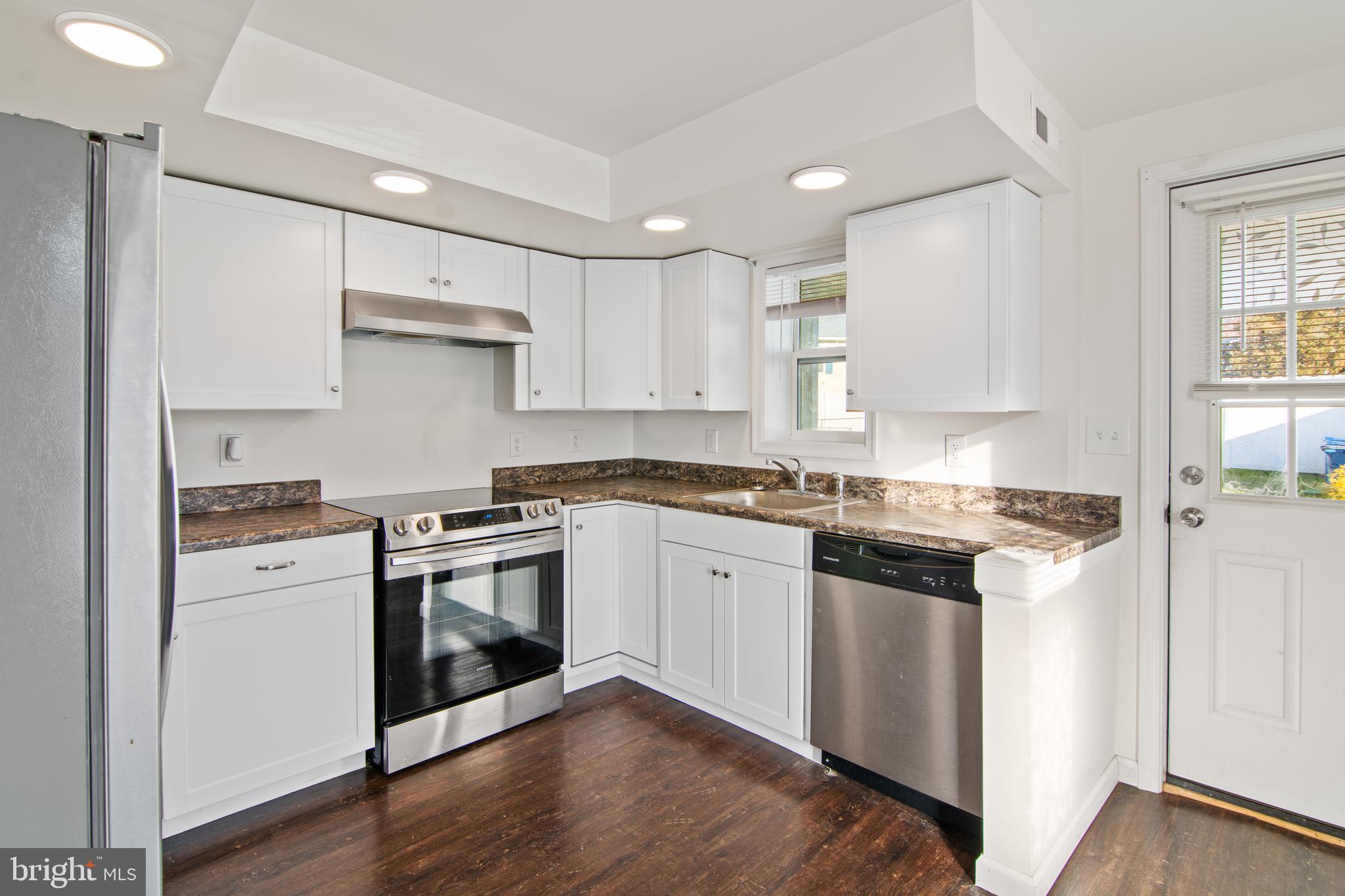 NONAVAILABLE - Residential