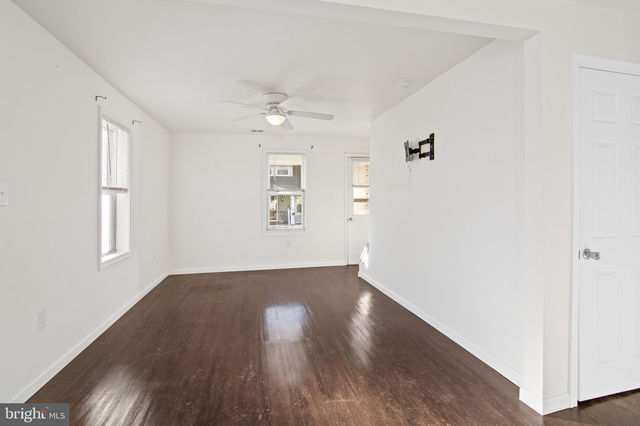 NONAVAILABLE - Residential