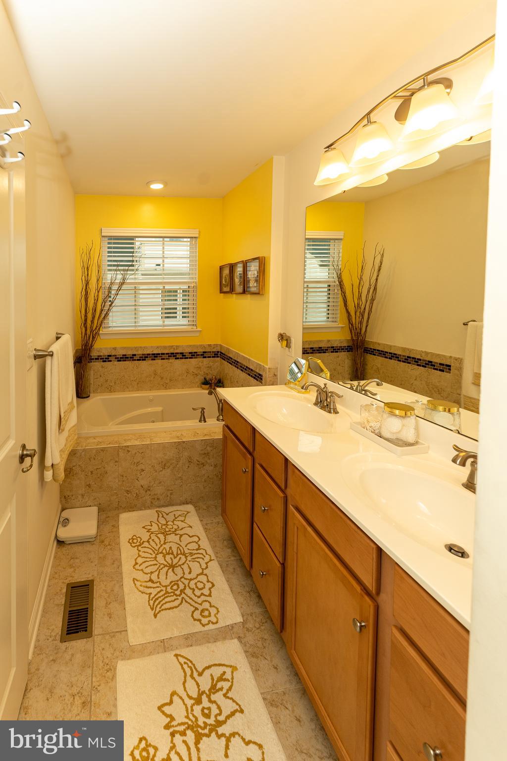 WESTPHALIA TOWN CENTER - Residential Lease