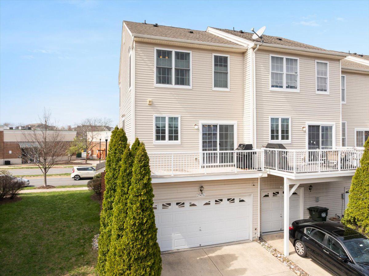 25436 S RIDING BOULEVARD 2H