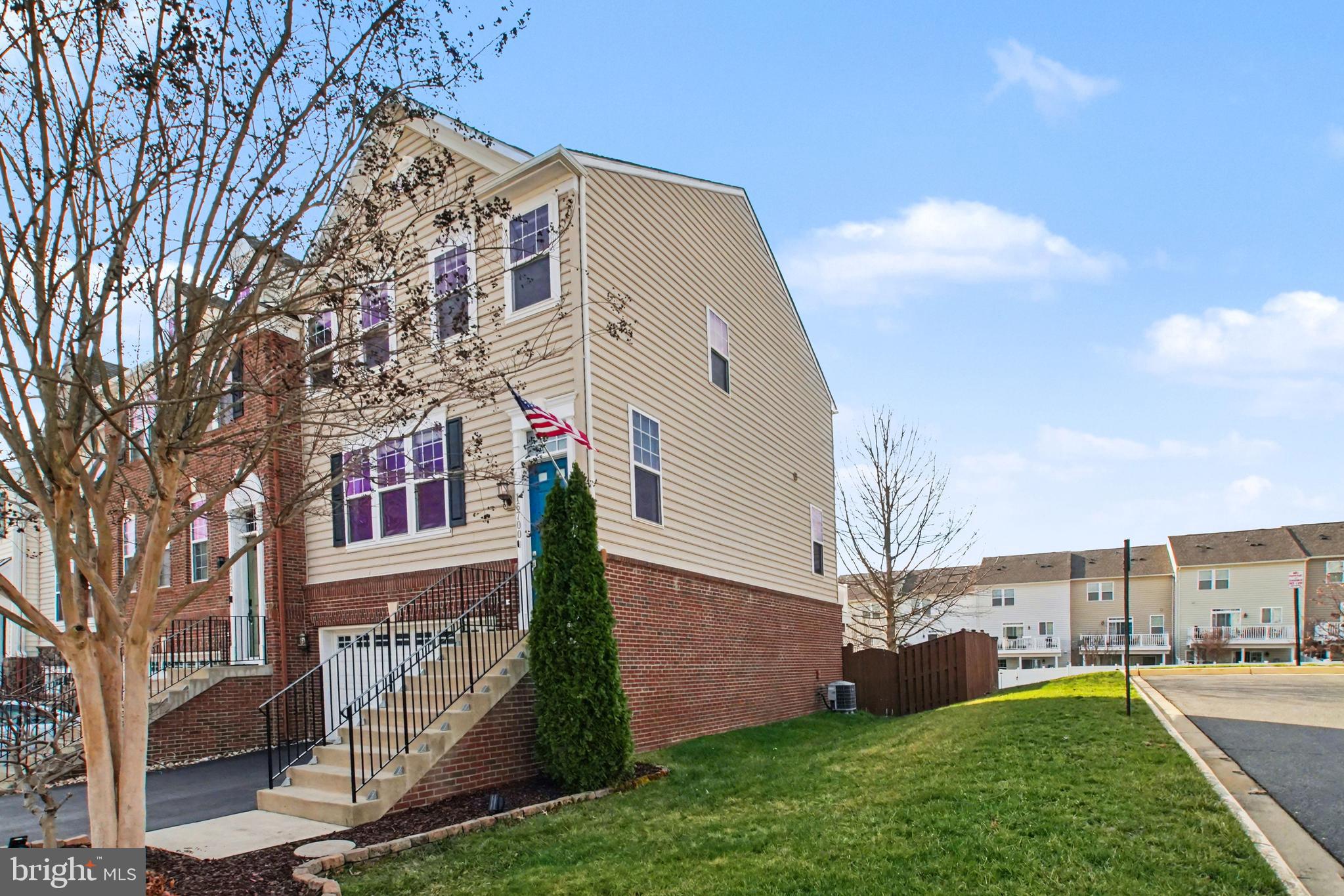 16700 SHACKLEFORD WAY