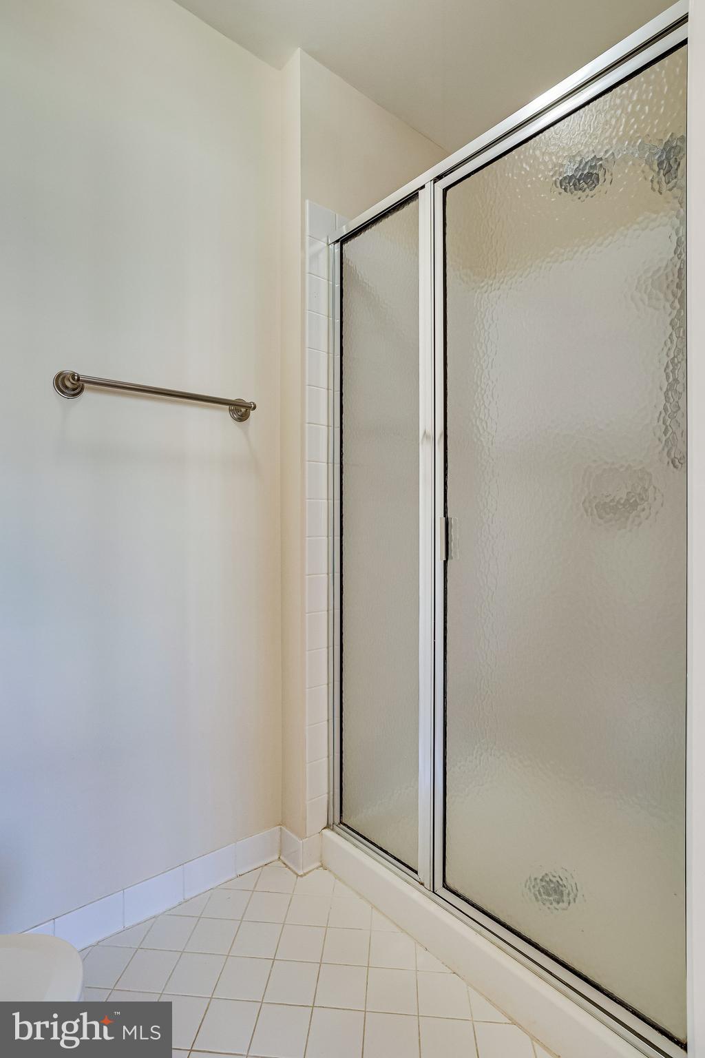 LOUDOUN VALLEY ESTATES - Residential