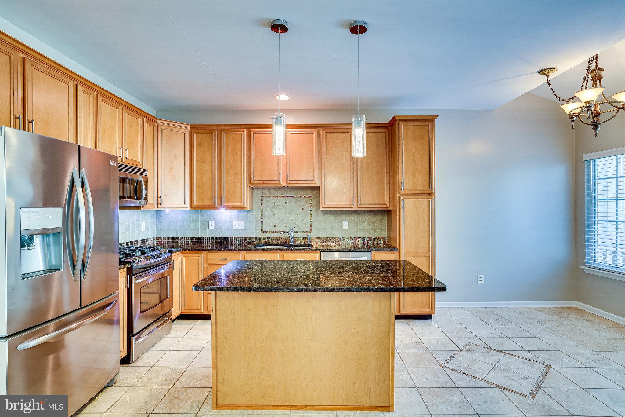 LOUDOUN VALLEY ESTATES - Residential