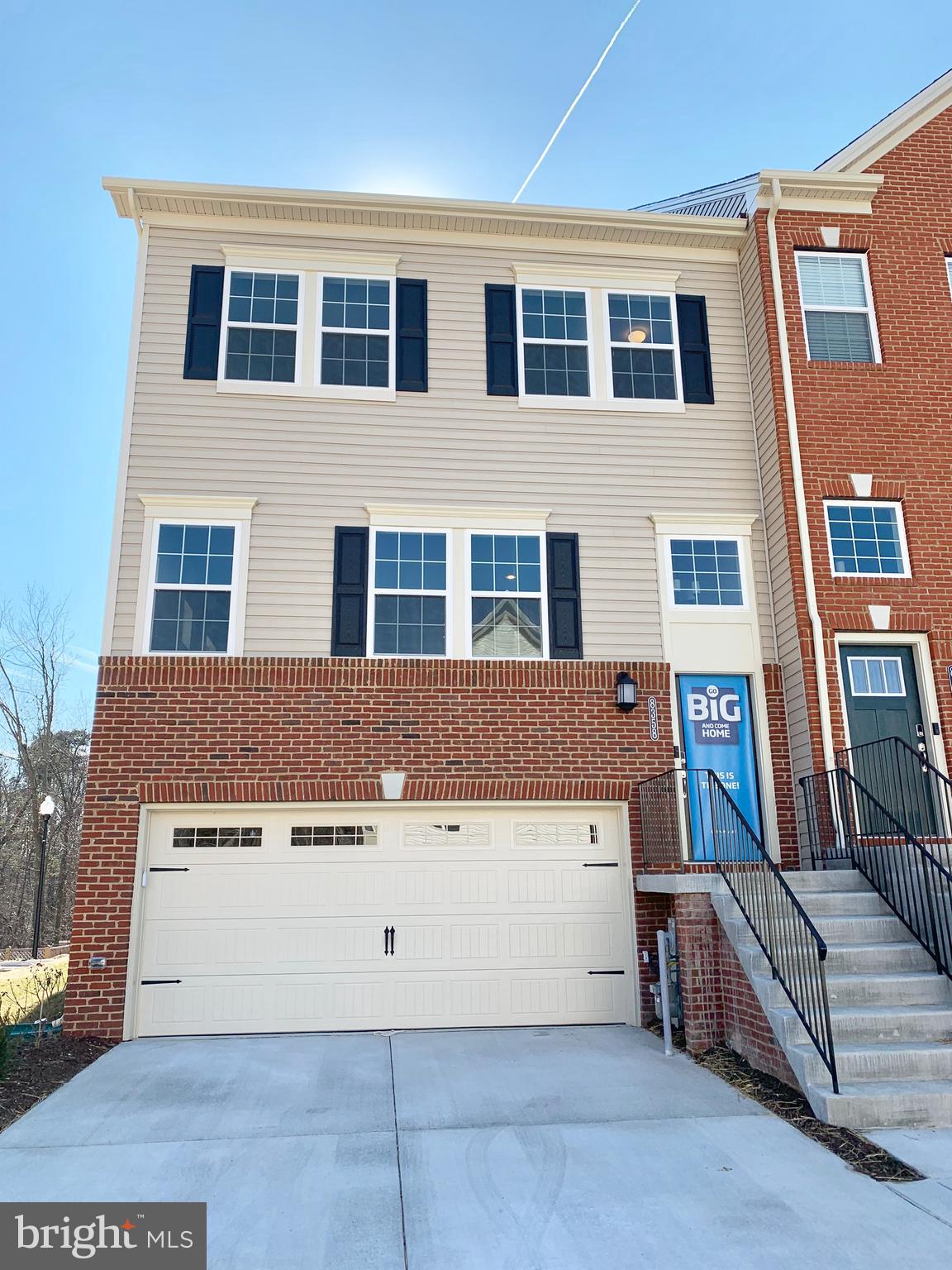 CREEKSTONE VILLAGE - Residential