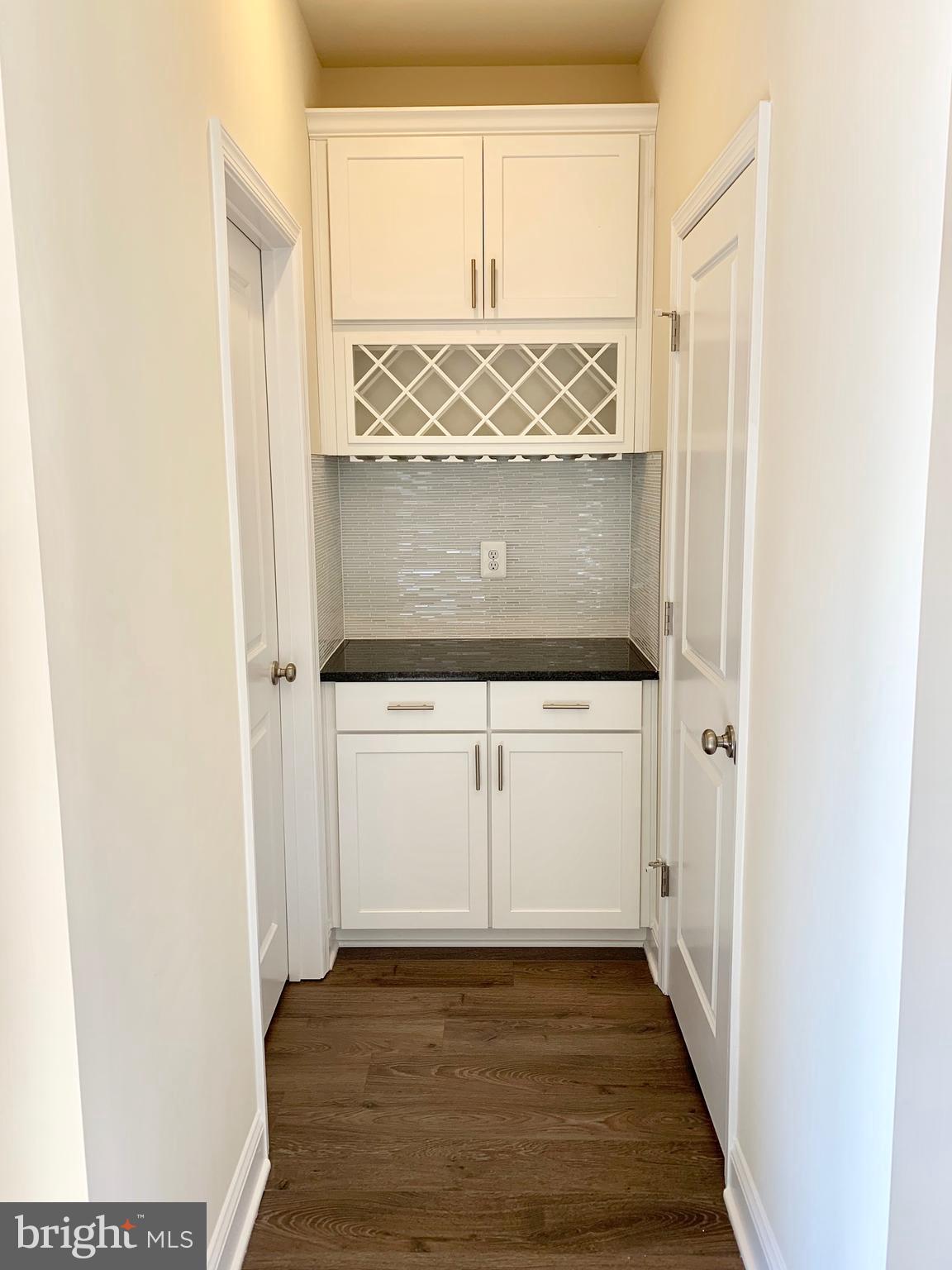 CREEKSTONE VILLAGE - Residential