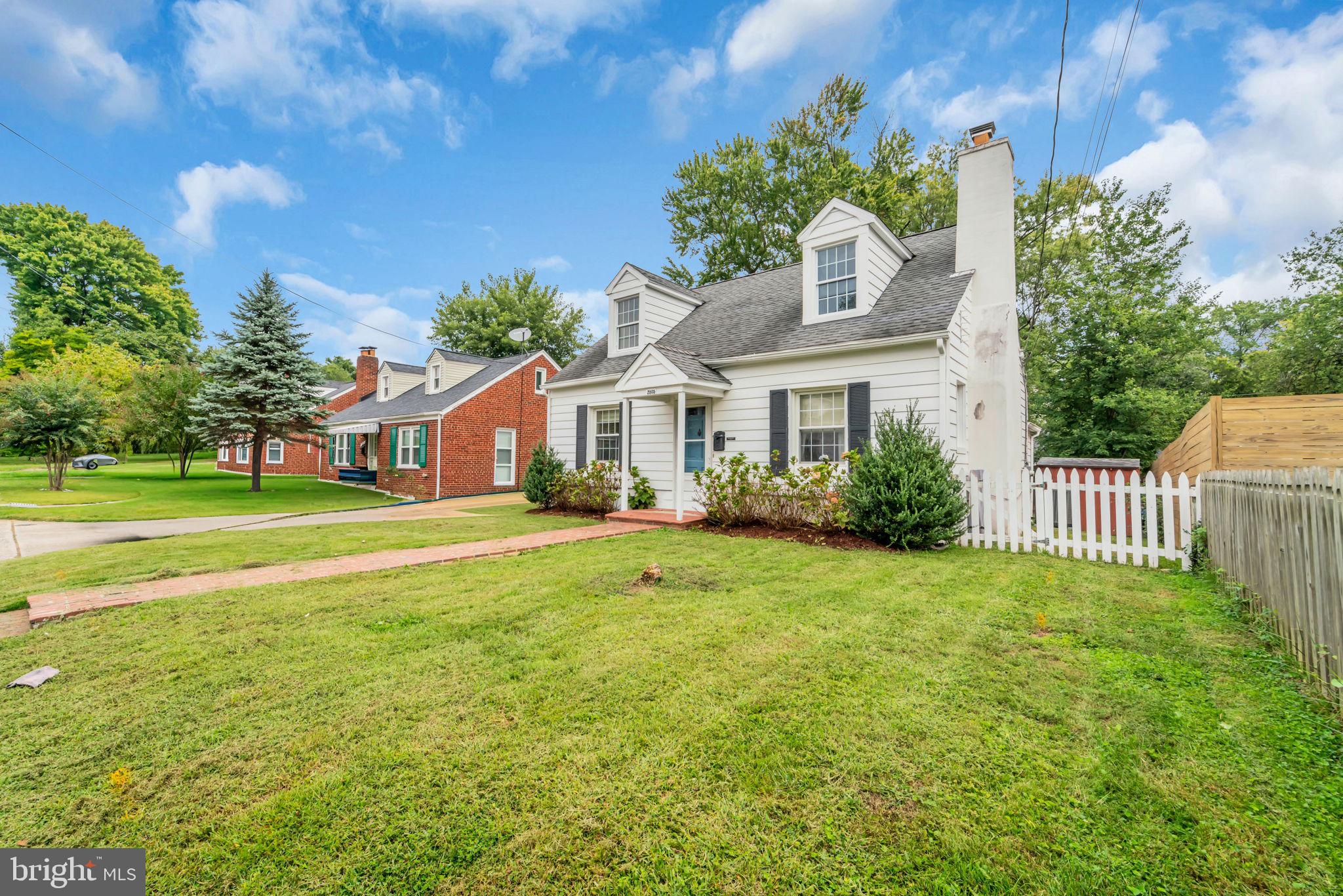 2805 W GEORGE MASON ROAD