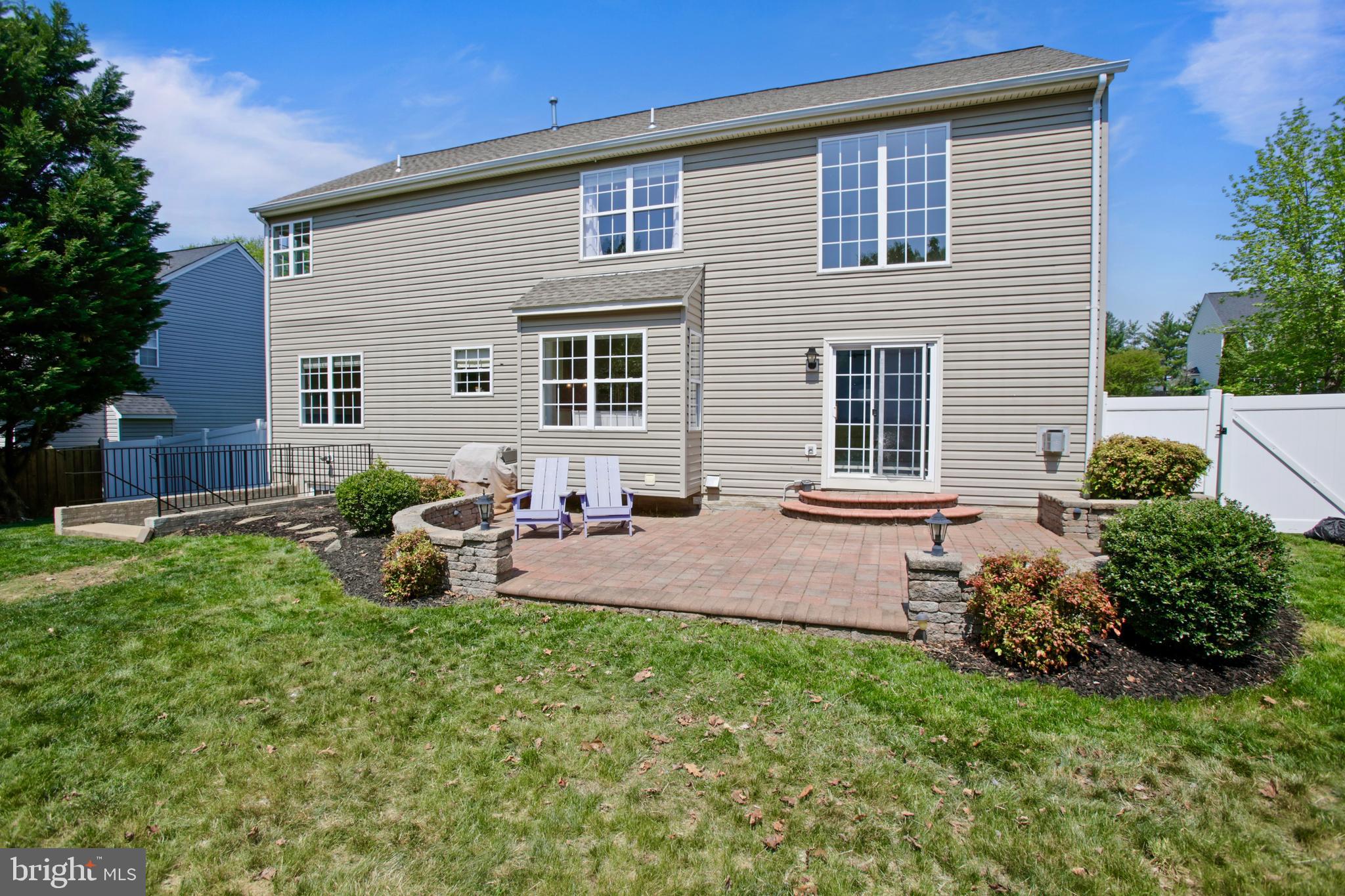 BRIDLEWOOD MANOR - Residential