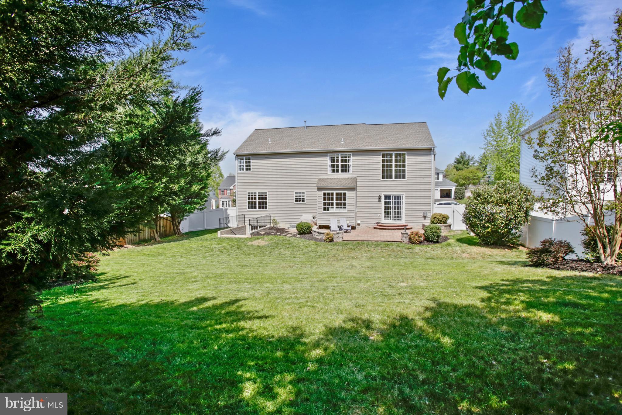 BRIDLEWOOD MANOR - Residential