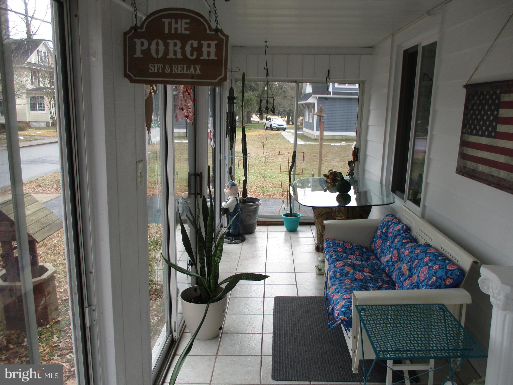 DENTON AREA - Residential