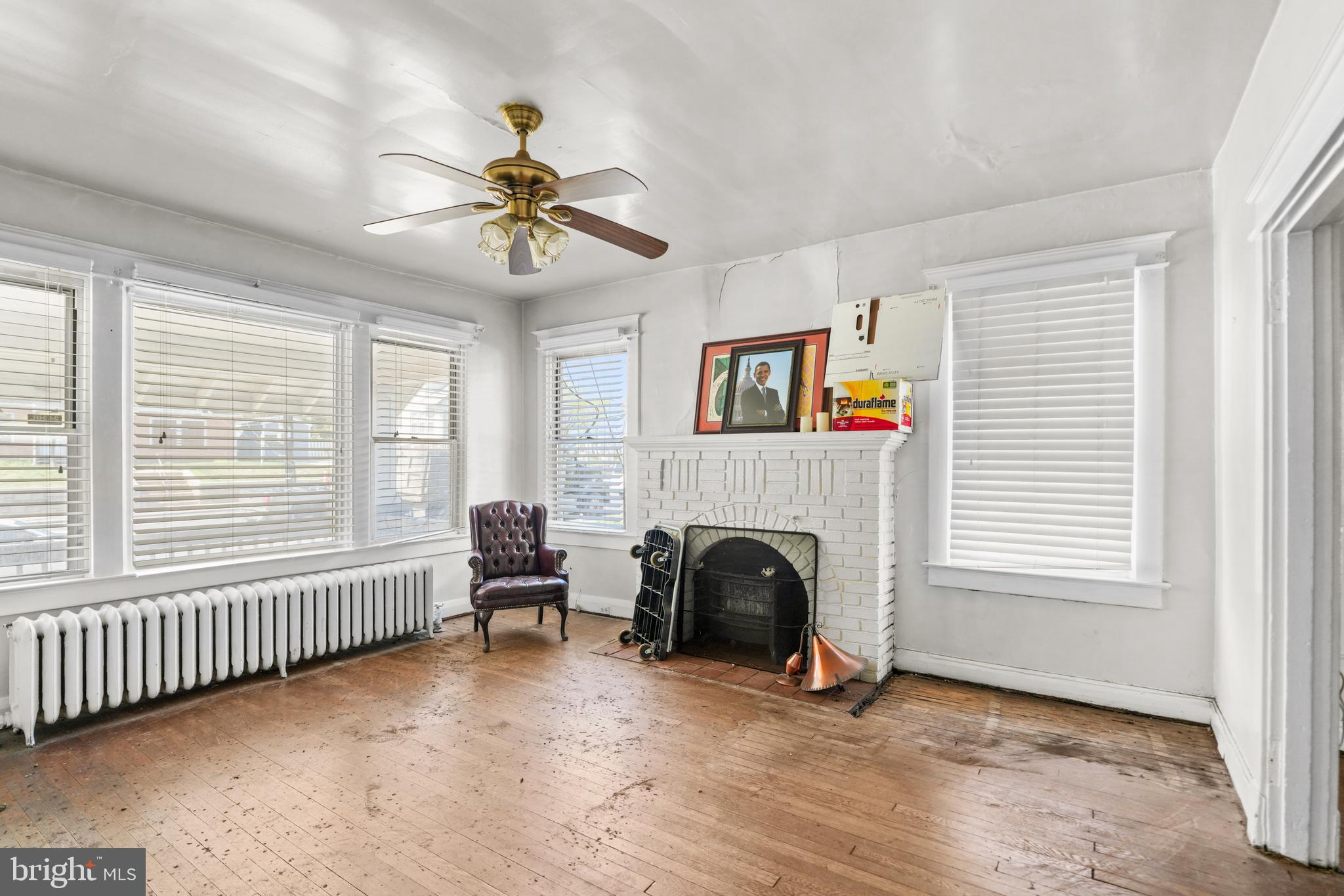 3121 SOUTH DAKOTA AVENUE NE