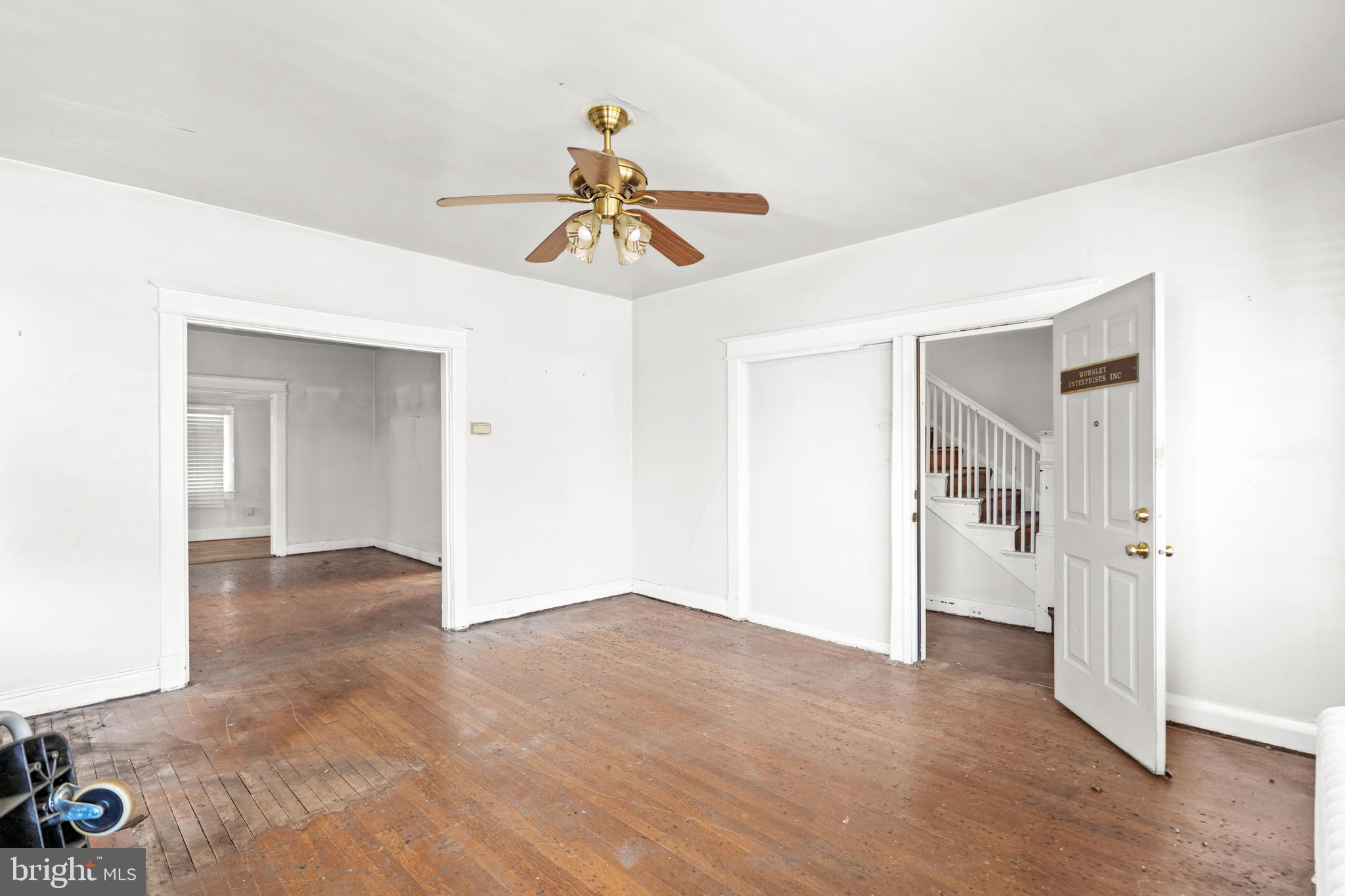 3121 SOUTH DAKOTA AVENUE NE