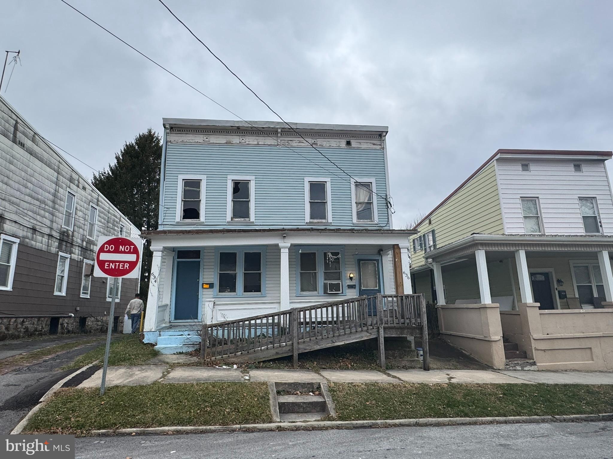 634 COLUMBIA AVENUE 636