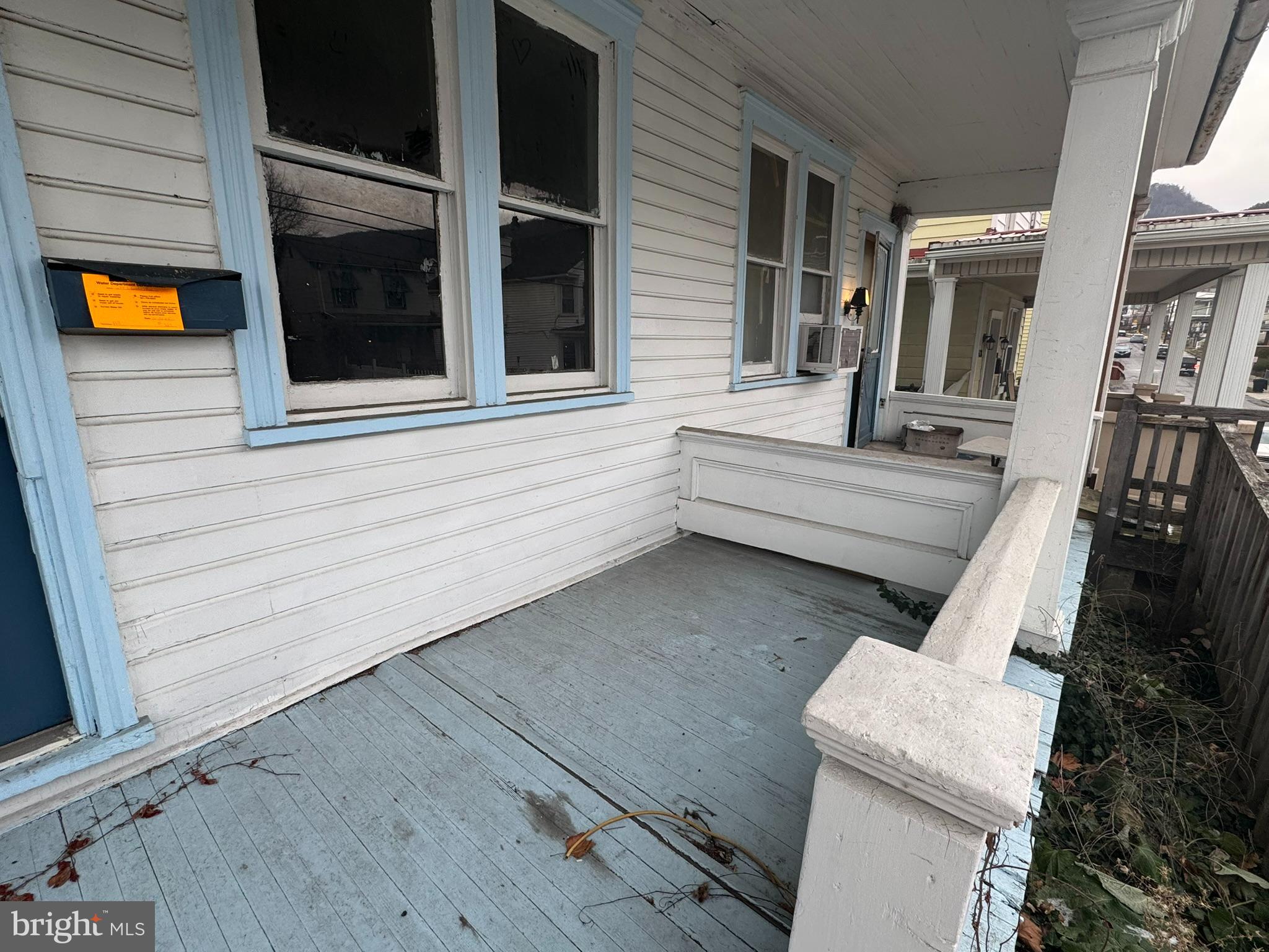 634 COLUMBIA AVENUE 636