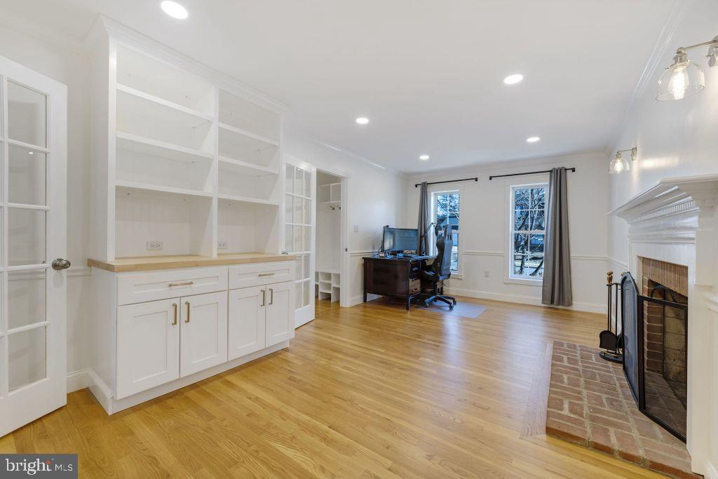 EUDORA - Residential