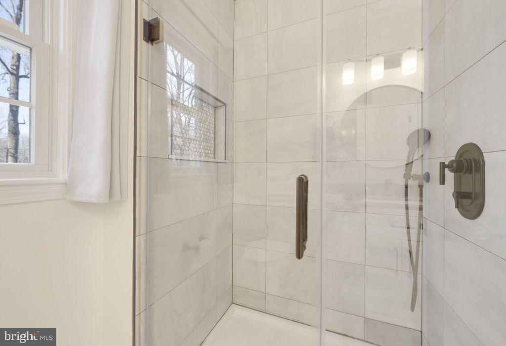 EUDORA - Residential