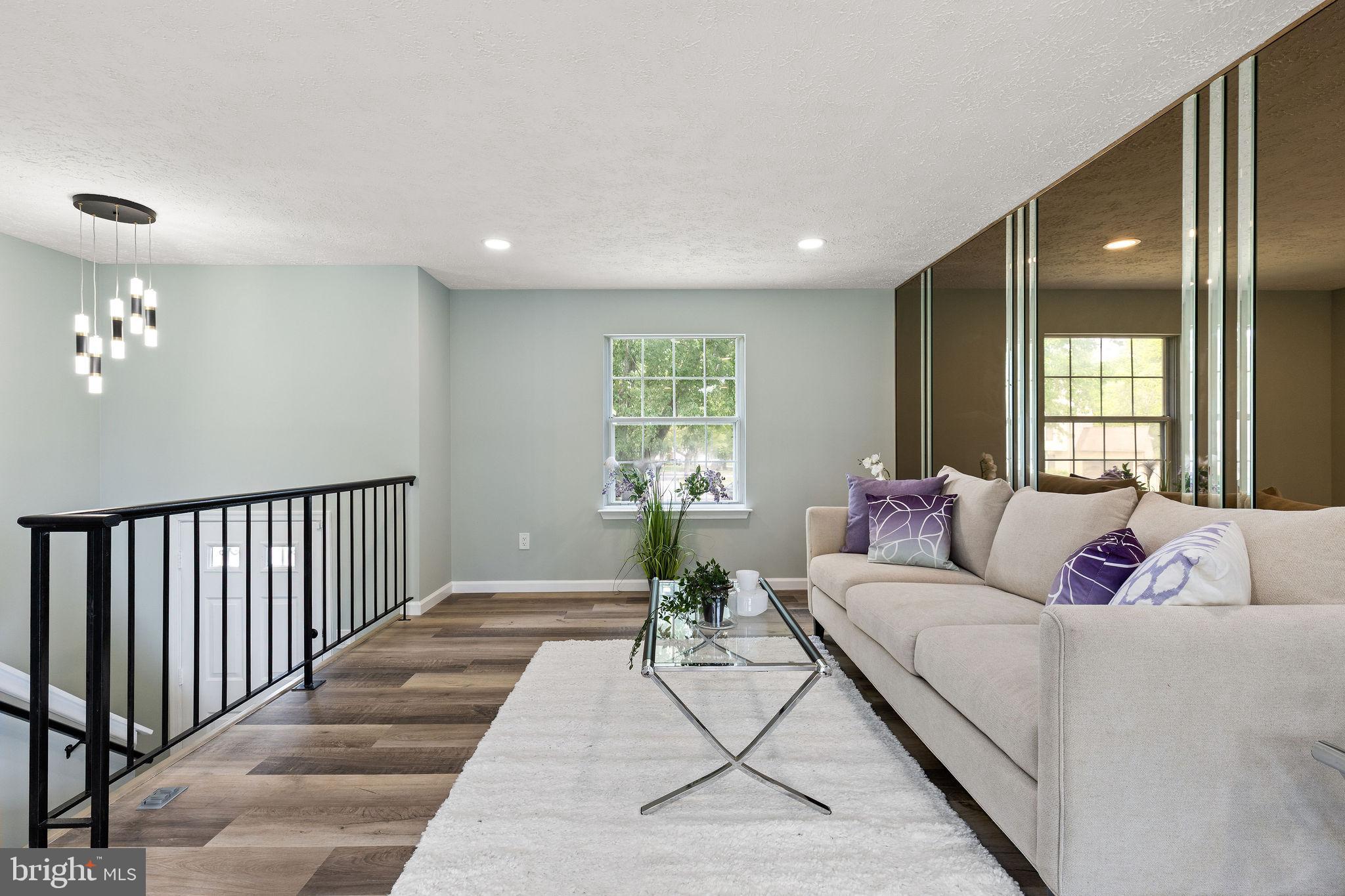 1207 BLITHE COURT