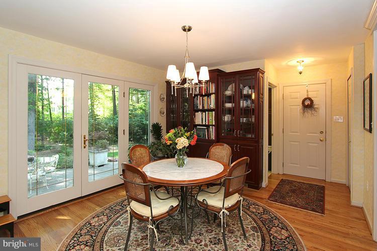 LINDSAY PARK - Residential