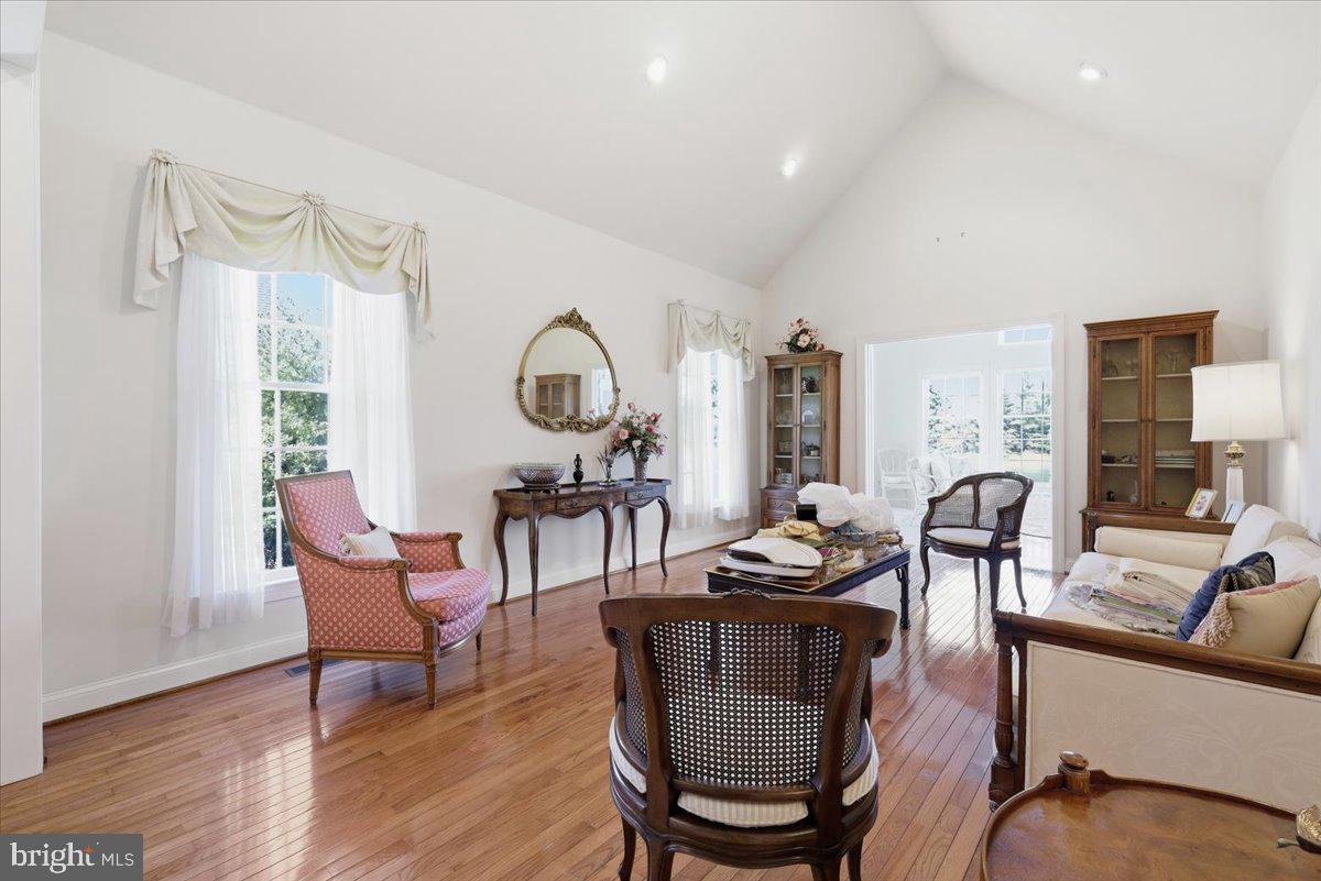 BLUE BELL CC - Residential