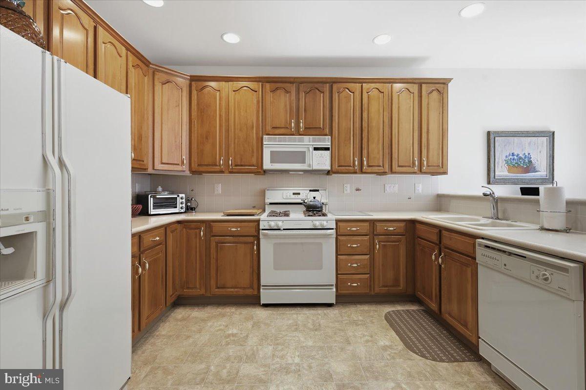 BLUE BELL CC - Residential
