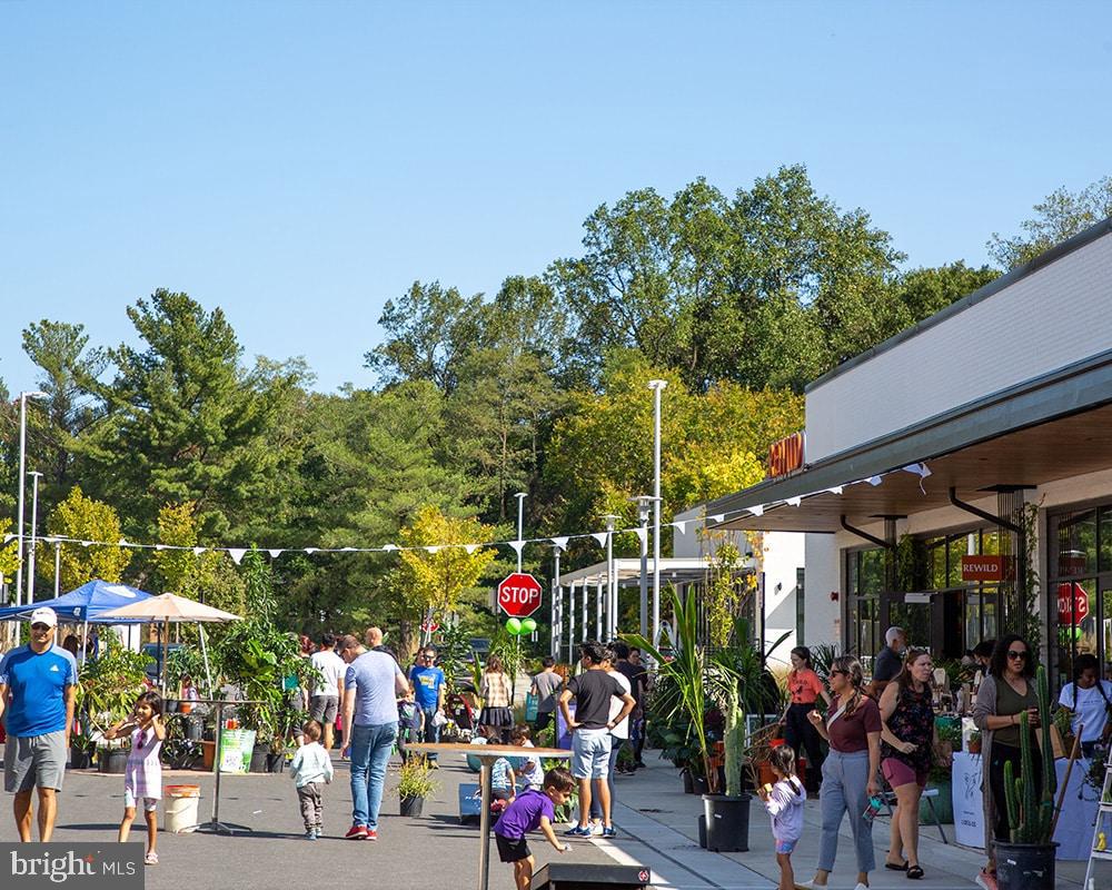 LAKE NORMANDY ESTATES - Residential