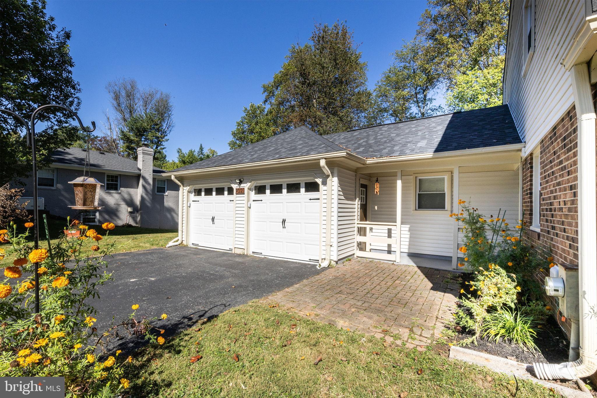 LAKE NORMANDY ESTATES - Residential