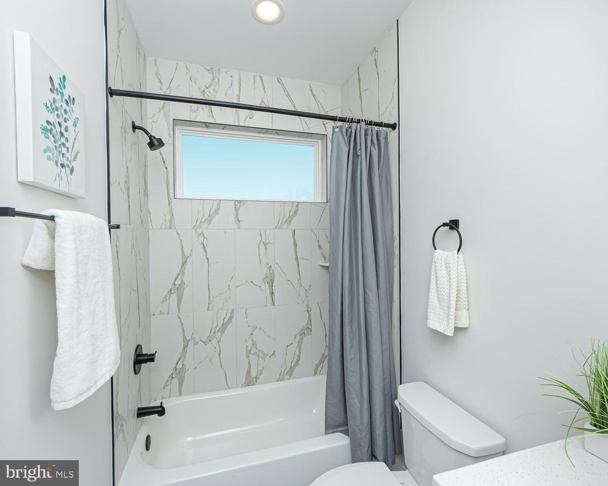 CARNEY GROVE - Residential