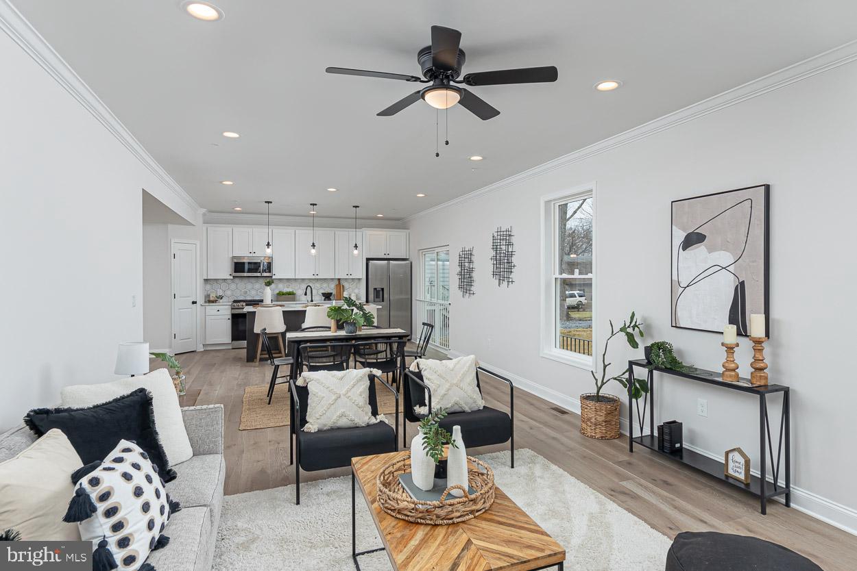 CARNEY GROVE - Residential