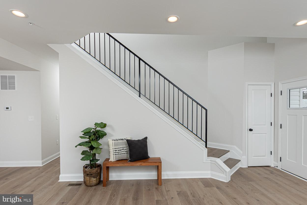 CARNEY GROVE - Residential