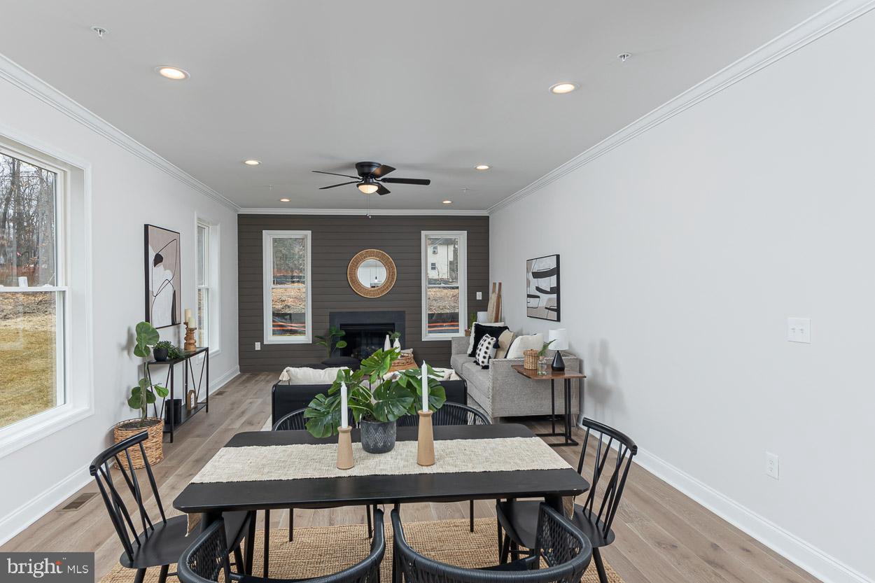 CARNEY GROVE - Residential