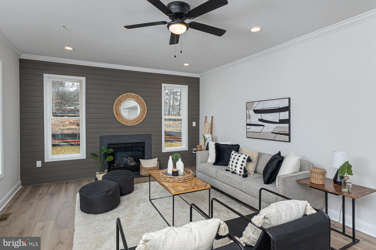 CARNEY GROVE - Residential