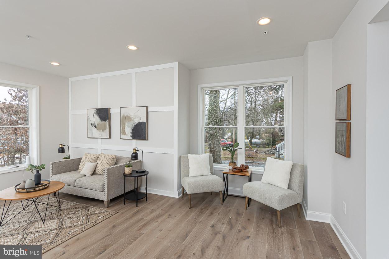 CARNEY GROVE - Residential