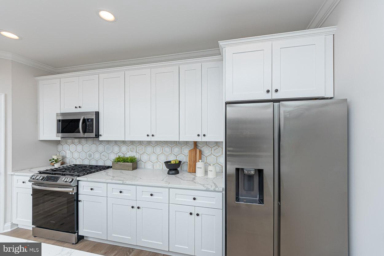 CARNEY GROVE - Residential