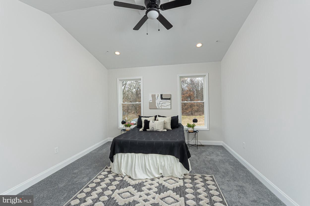 CARNEY GROVE - Residential