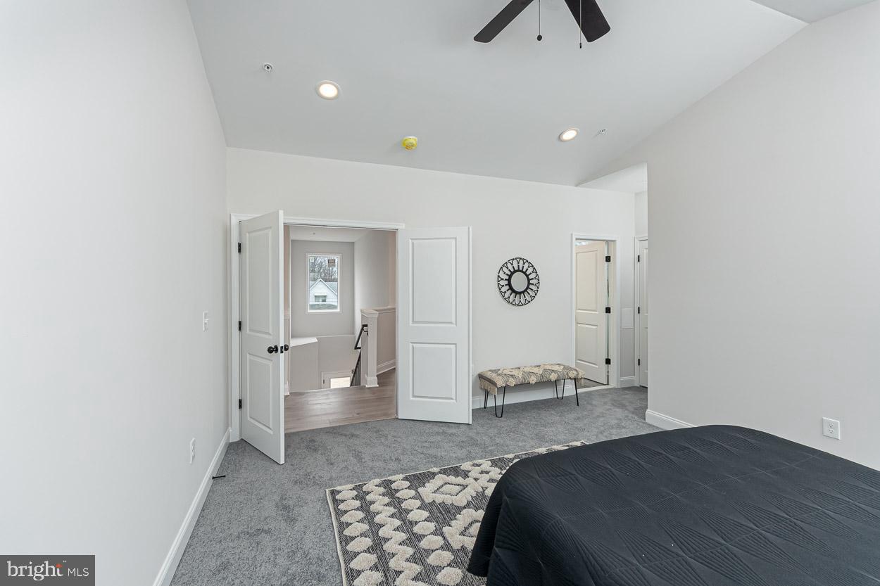 CARNEY GROVE - Residential