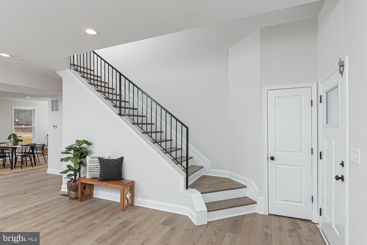 CARNEY GROVE - Residential