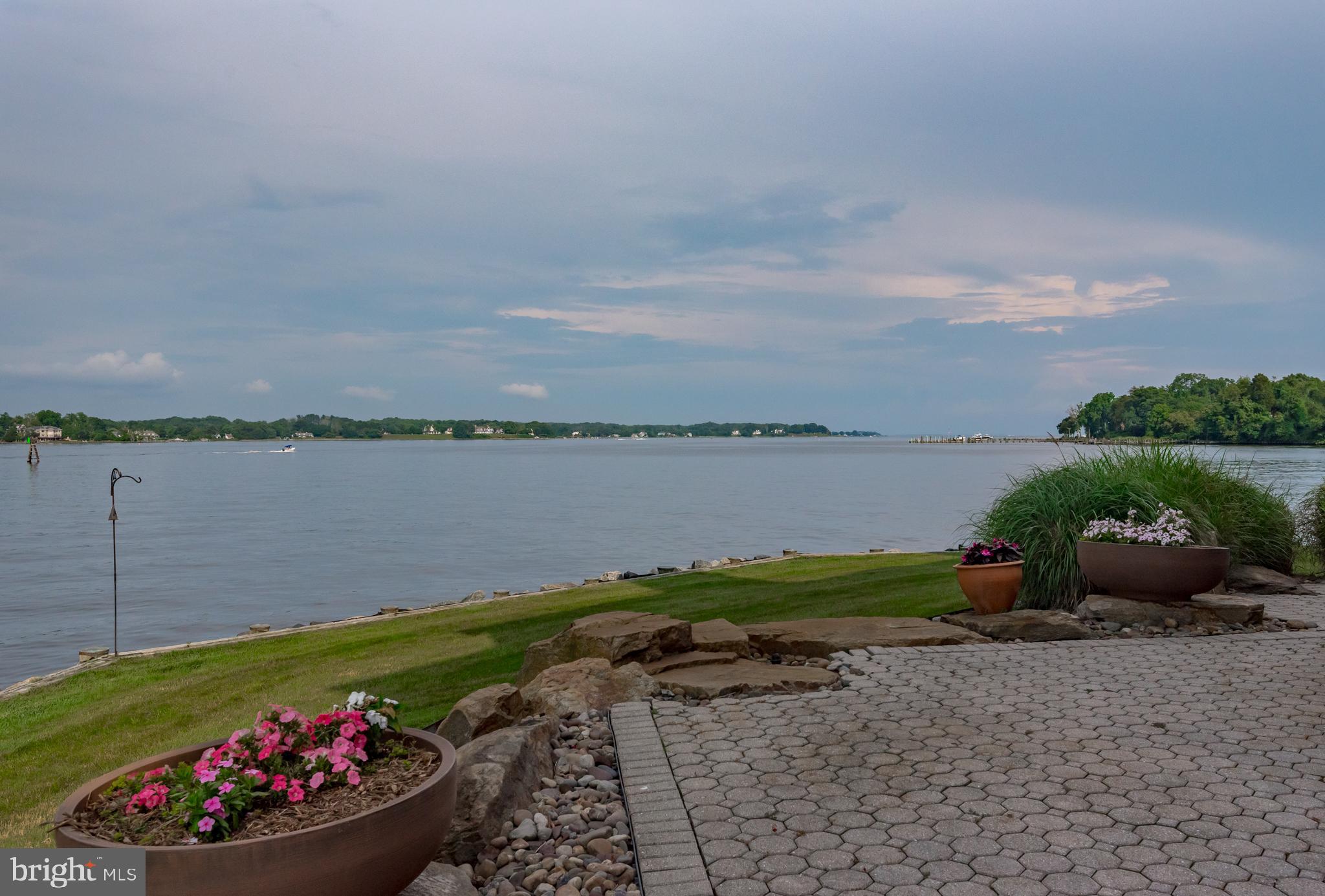 SOUTH RIVER LANDING - Residential